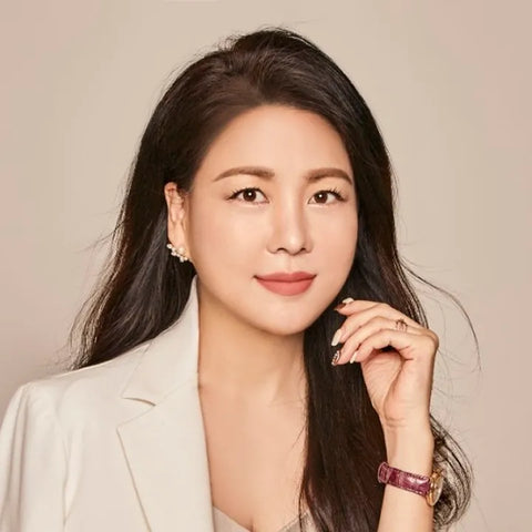 Esther Lee